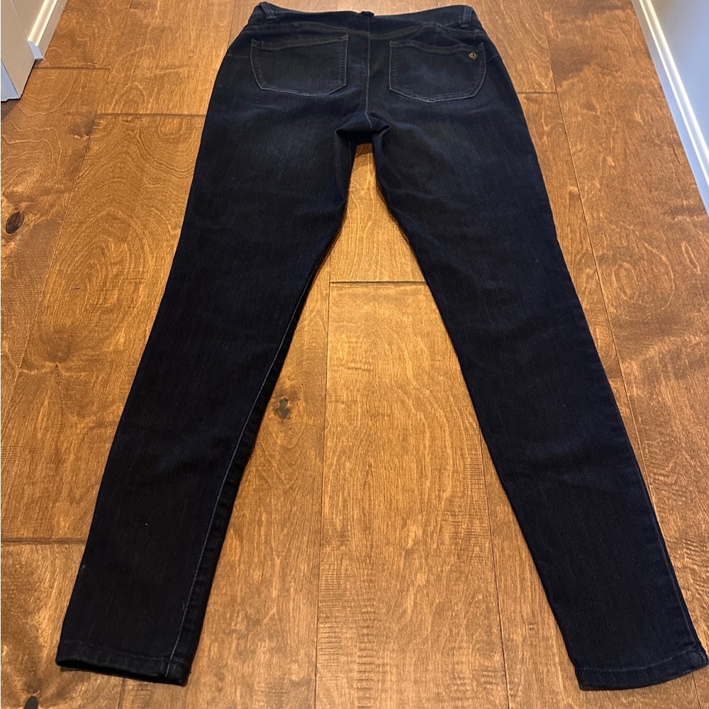 EUC Sz 4 dark wash high waisted Democracy skinny jeans - Picture 3 of 7